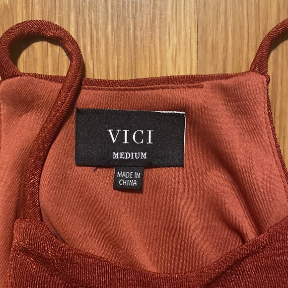 Vici Cinched Side Bodycon Dress - Picture 4 of 4